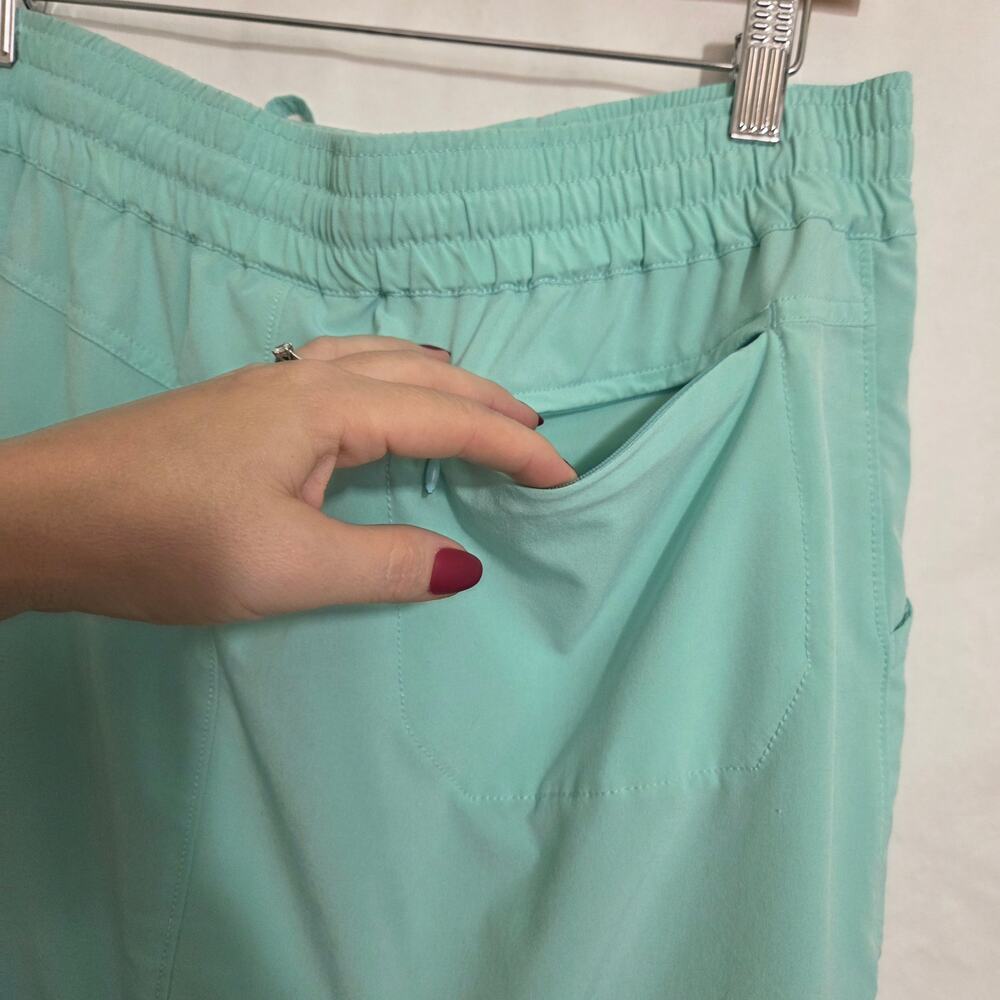 Duluth Trading Co. Seafoam Green Athletic Skort Pockets Elastic Waist MEDIUM - Picture 5 of 7